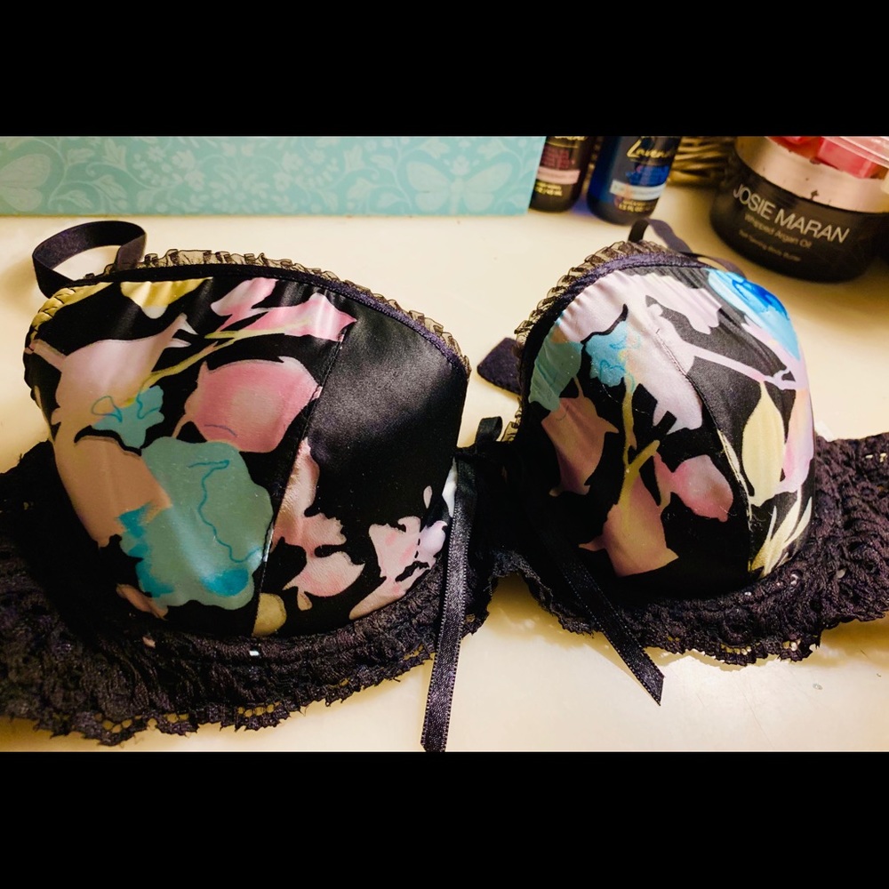 Fredricks of Hollywood floral push up bra